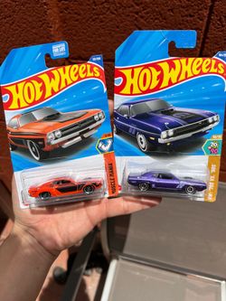Hot Wheels Dodge Challenger with Shaker