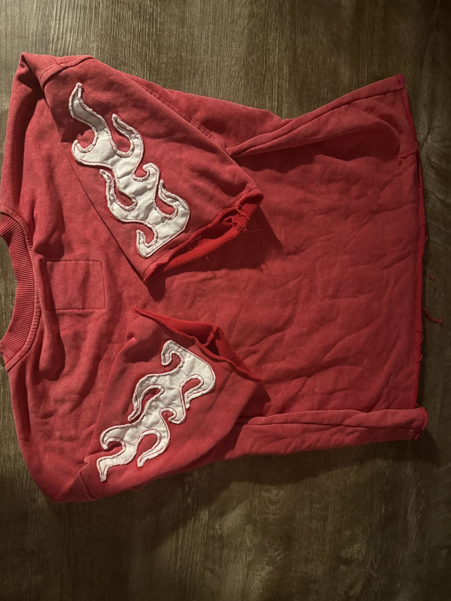 Cropped Tee