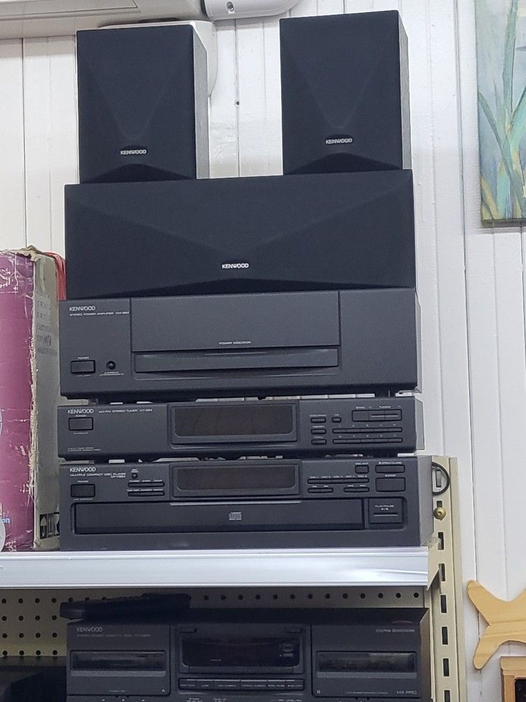 Complete Kenwood Stereo