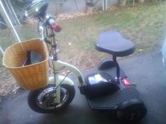 Scooter three wheels