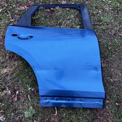 2017 2018 2019 2020 2021 2022 MAZDA CX5 CX-5 RIGHT REAR DOOR SHELL OEM USED