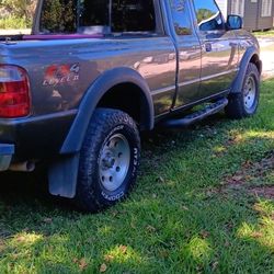 2004 Ford Ranger