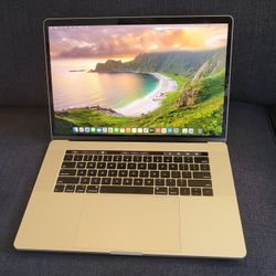 Apple MacBook Pro 15-inch i7 2018 16GB 256gb SSD 