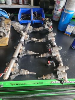Chevy direct injection 6.2 injectors