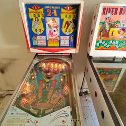 2 in 1" electro-mechanical pinball machine manufactured by Bally in 1964