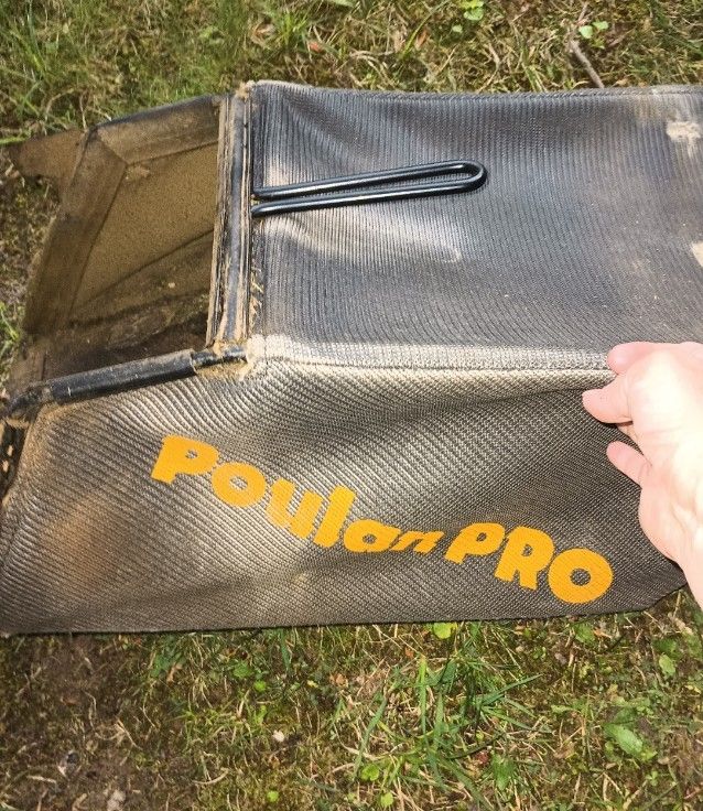 Poulan Lawn Mower Grass Clippings Bag Attachment