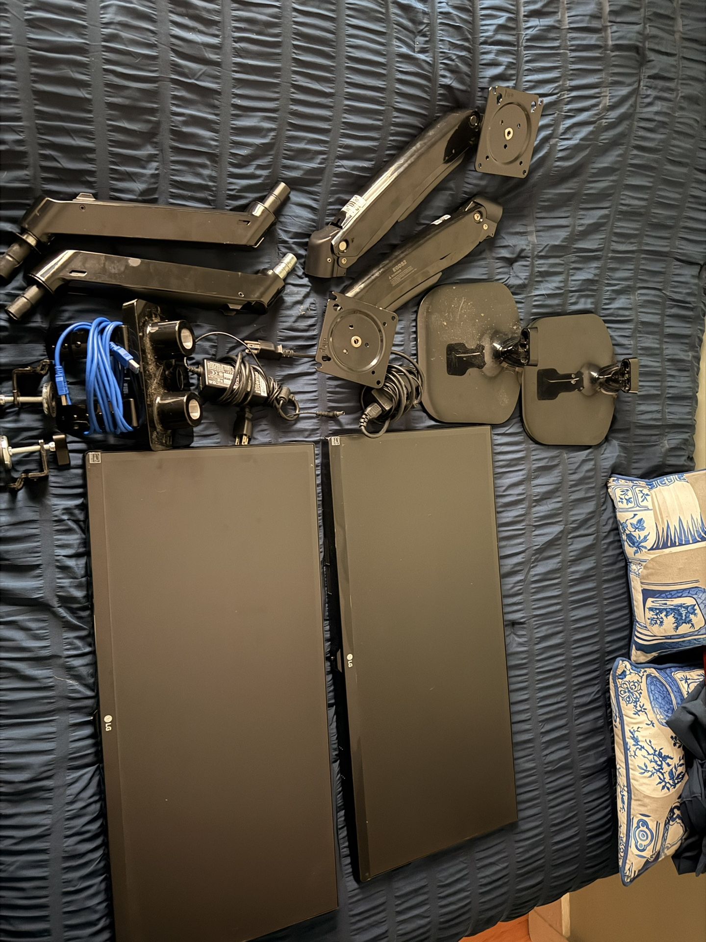 Dual LG 29” Ultrawide Monitor Setup + Adjustable Desk Mount Arms (Complete Setup)