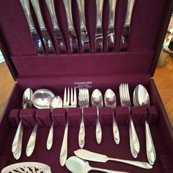 Queen Bess Silverplate Flatware Set Service For 8 W Extra Pieces 58 Pcs W Original Box 
