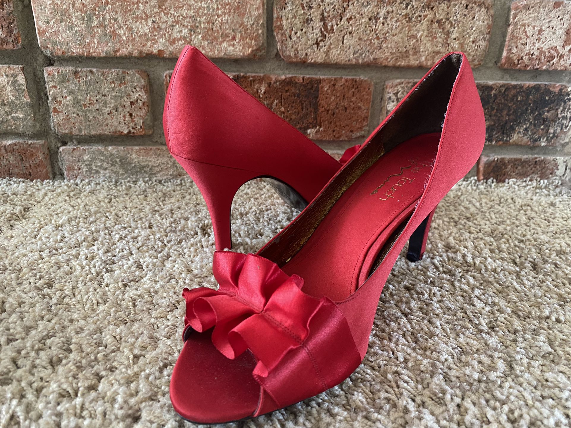 (Size 10) Red High Heels! For Sale!