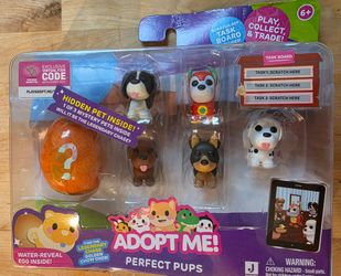 **Adopt Me! Perfect Pups Mystery Figure Set – Brand New & Unopened