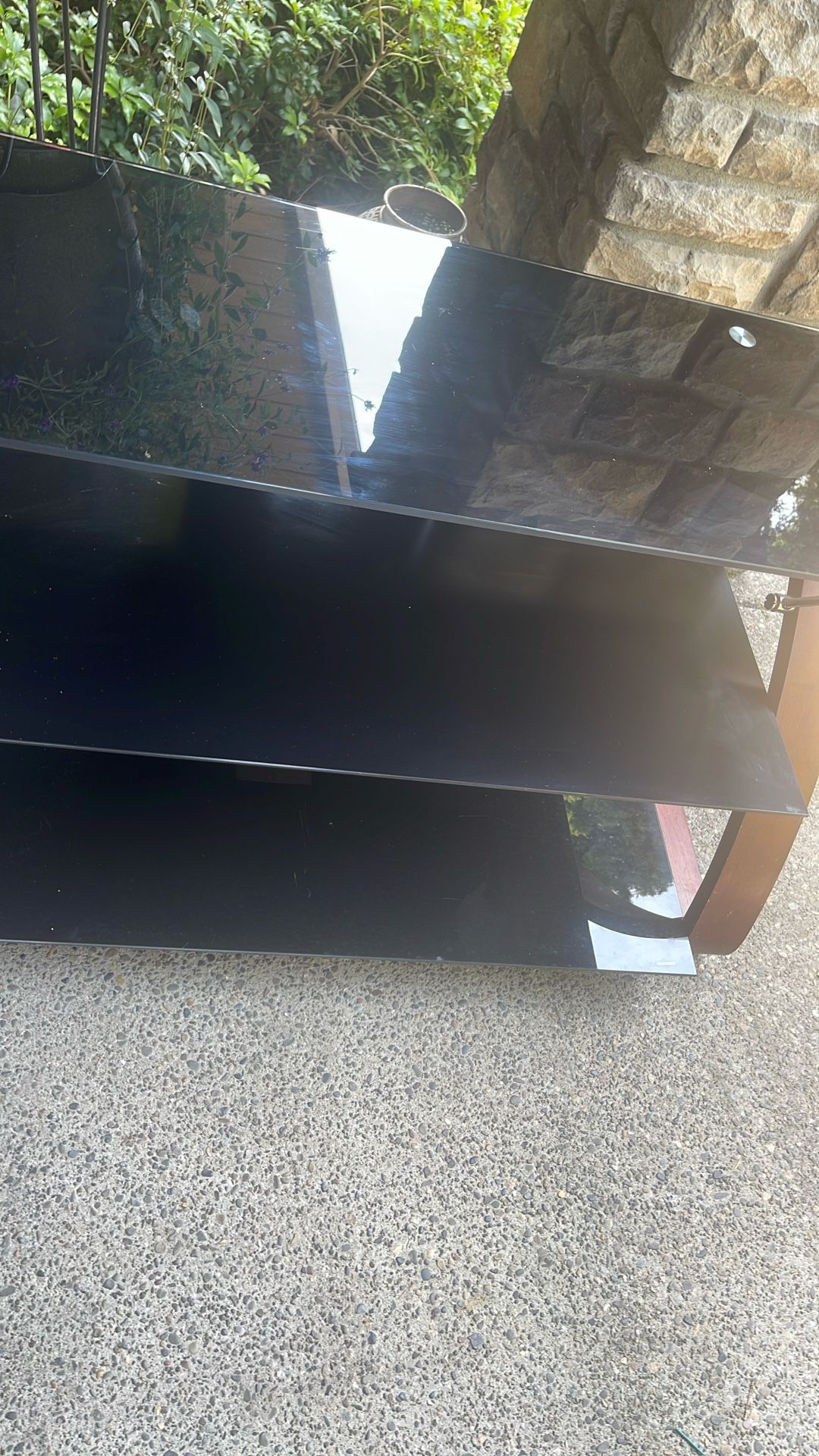 Very Nice 3 Tier TV Stand In Excellent Condition