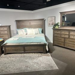King Bedroom Set