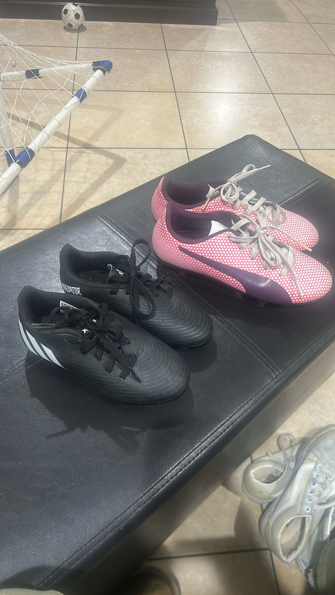 Soccer Shoes Boys Size 11 Girl Size 2