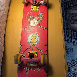 Willow The Flash Skateboard