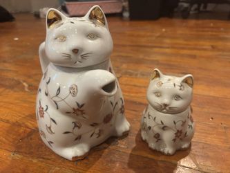 Kitty Teapot Set