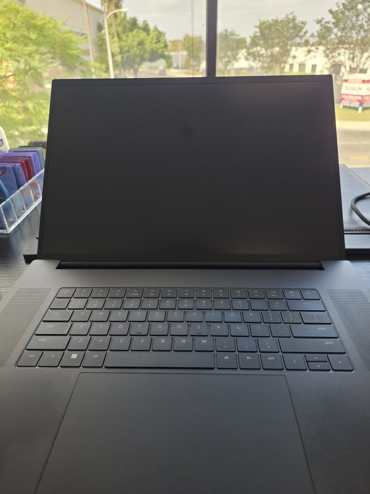 Razer Blade 18"