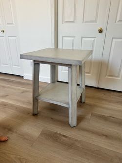 Modern Concrete-Look Accent Table with Lower Shelf