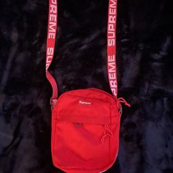 Supreme Shoulder Bag