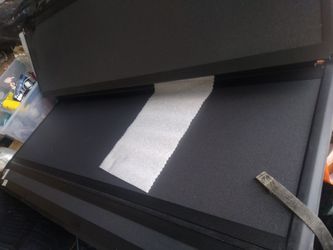Ford 8ft tri-fold bed cover