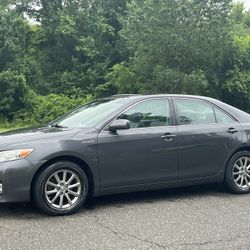2011 Toyota Camry Hybrid
