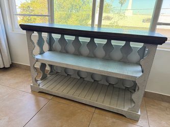 Ashley Furniture Havalance Console / Sofa Table