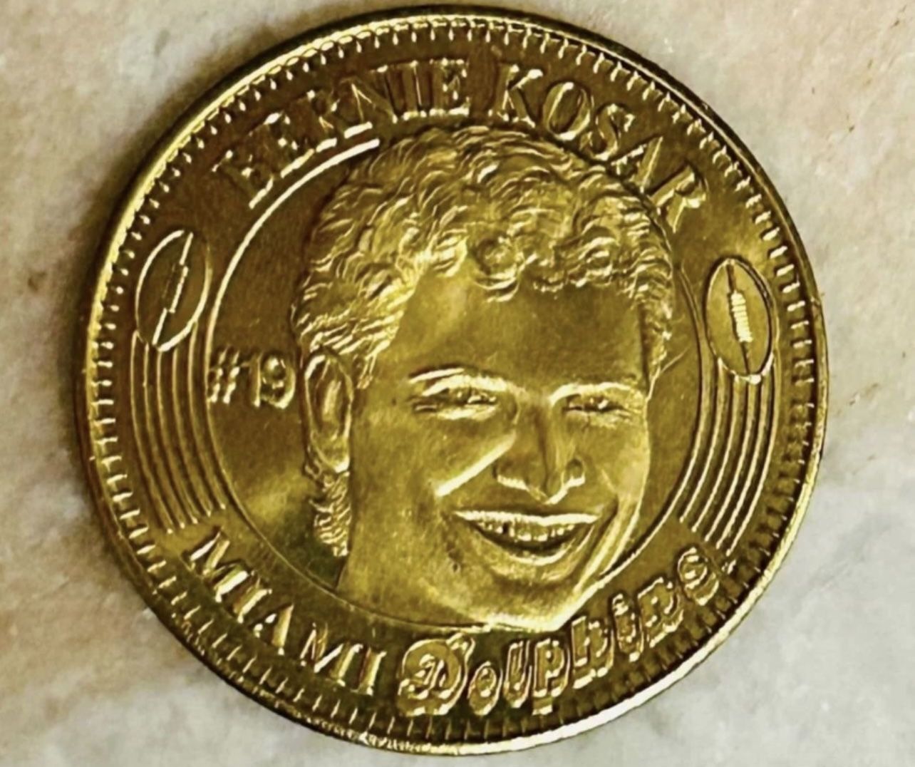 NFL 1996 Pinnacle Mint Dolphins Browns Bernie Kosar Collectible Rare Brass Coin