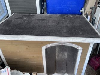Petsfit Wooden Dog House
