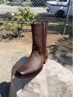 Bota de piel
