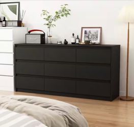 Black 9-Drawer Wood dresser