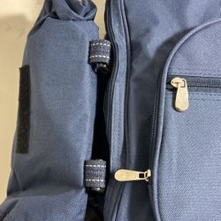 Backpack For 4 People Insulated w/ Full Set Of Tableware & Bottle Holder