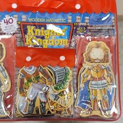 Knights' Kingdom Wooden Magnetic Dolls 