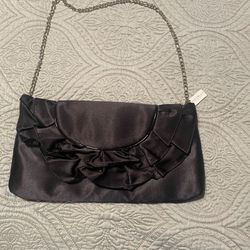 Elegant Black Purse ( Tags Attached )