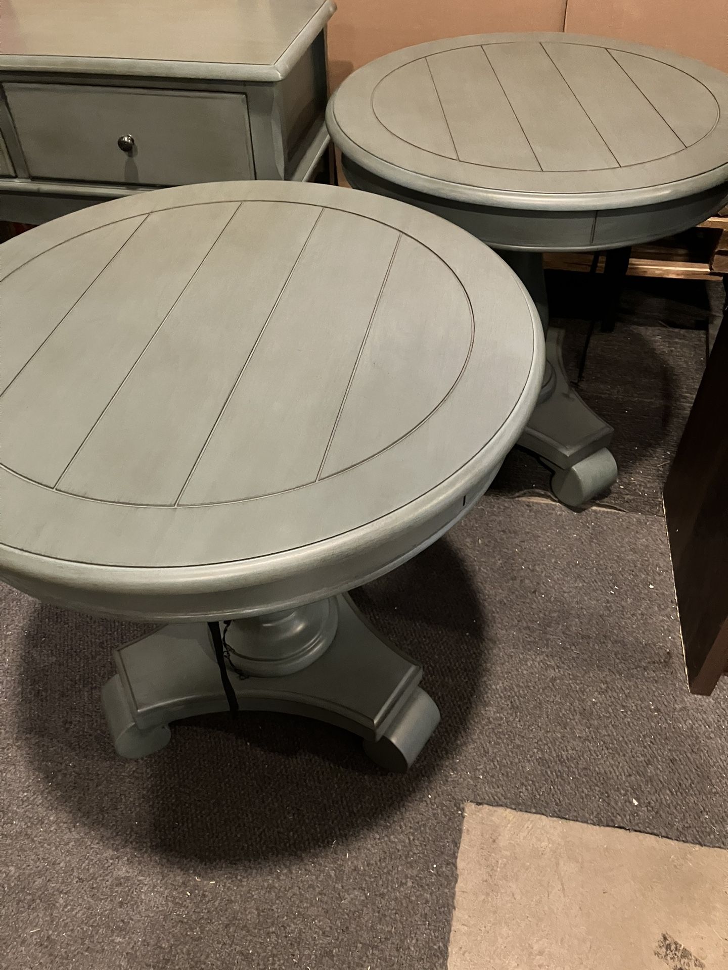 2 Furniture Of America Sage/Green End Tables W/A Planket Look Table Top & A Pedestal Base(See & Click On Pictures). New. Never Been Used