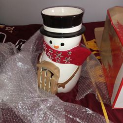 RARE BATH AND BODY WORKS LUMINARY SNOWMAN