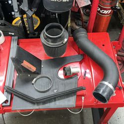 Air intek system with hose