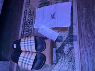 Burberry Vintage Check Slide Sandals