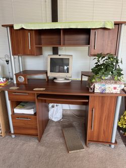 Free Computer Desk
