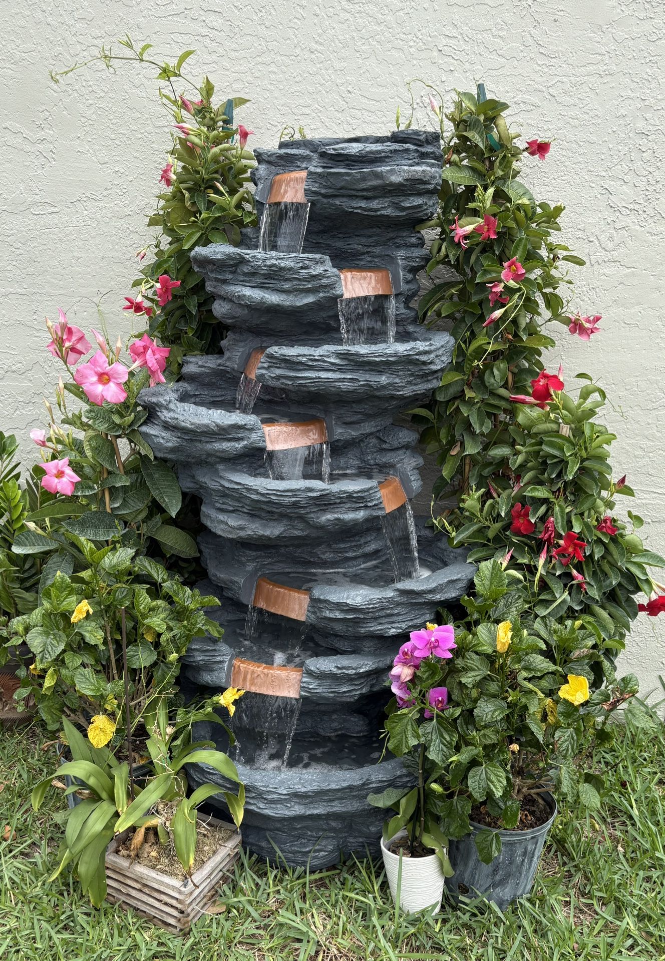 SPECTACULAR 5 FOOT TROPICAL FOUNTAIN