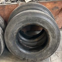 Freightliner,Peterbilt,Kenworth, 