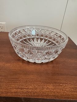 Vintage Clear Pressed Glass Bowl 7.5" Sunburst Cut-Style Pattern Scalloped Rim
