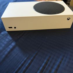 Xbox Series S (No Controller) 