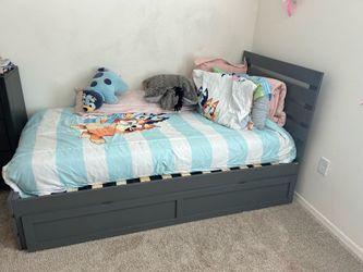 GRAY - TWIN TRUNDLE BED