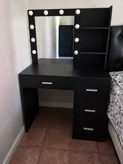 Black Vanity