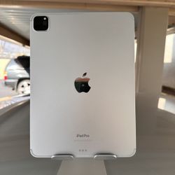 iPad Pro 11” M2 4th Generation 128gb WiFi + Cellular