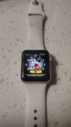 Iwatch series 3, white band
