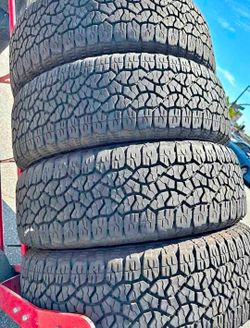 275 65 20 Goodyear tires Con 80% de Vida Las 4