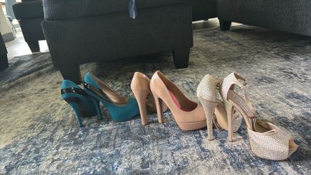 tacones altos . hight