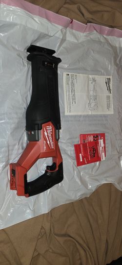 SAWZALL MILWAUKEE FUEL M18 