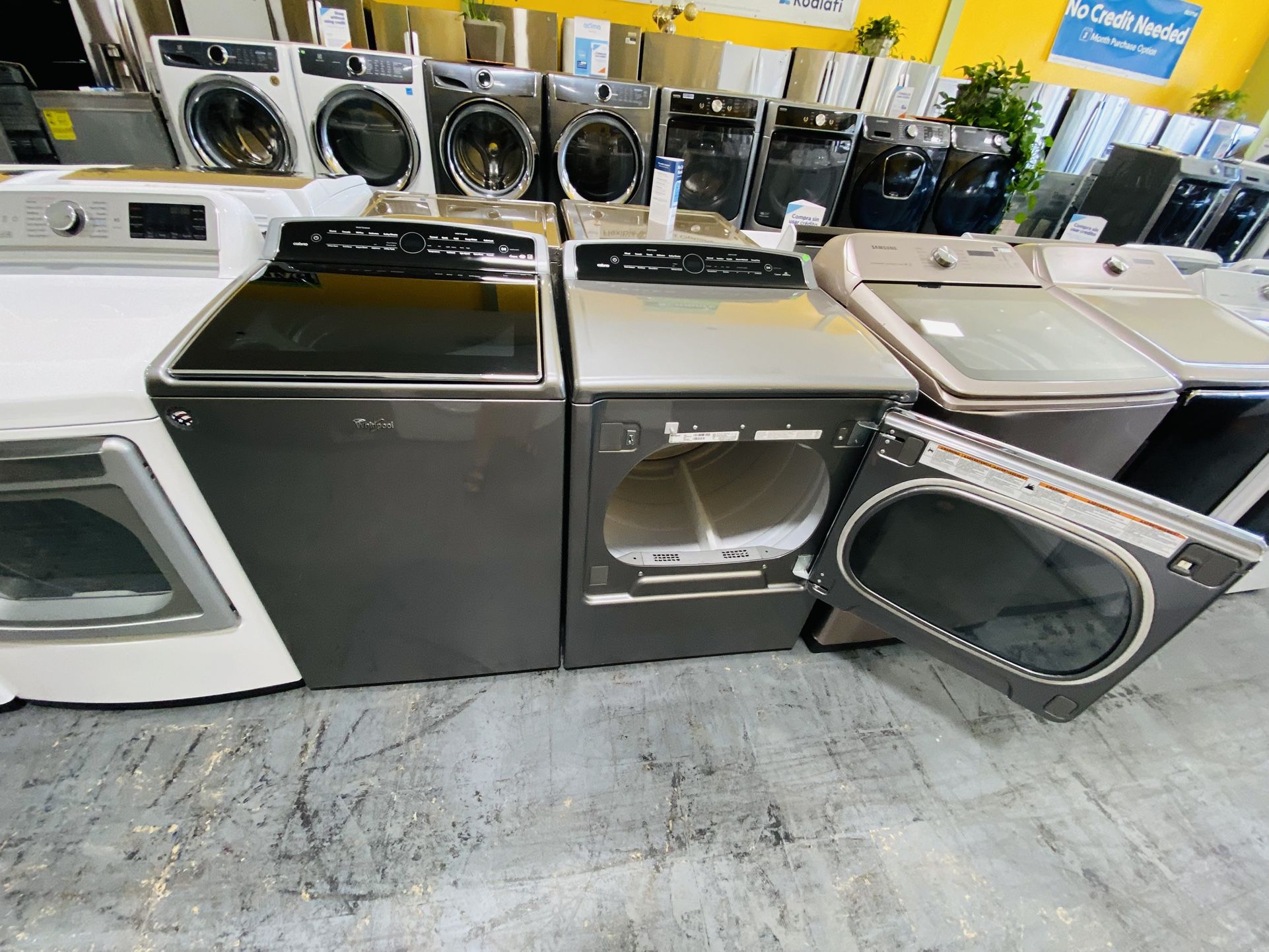 Jumbo Washer And Dryer Whirlpool 11$ Down