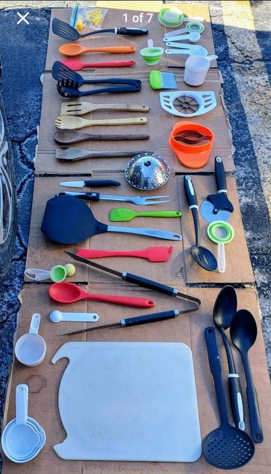 Kitchen Gadgets - Drawer Full, Assorted ,plus Utensils, Ice Cube Tray, 2 Strainers, Egg Cooker, 4" Waffle Maker, Take all $25